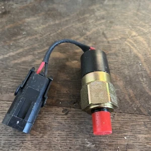 NOS GEMS PS62 Pressure Switch SPDT 1/4MNPT - Picture 1 of 5