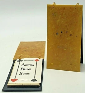 Cubierta de almohadilla de puntuación de juego de cartas puente subasta de celuloide de colección We They Honors puntos - Imagen 1 de 12