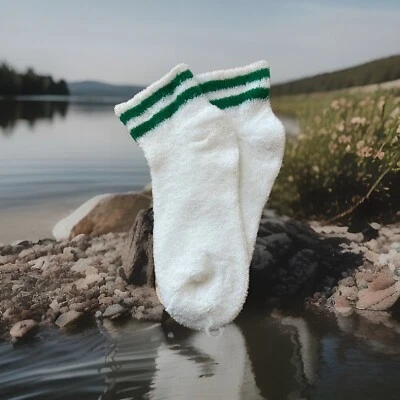 Women's VTG Socks Low Cut Green Striped Acrylic Blend Terry Size 9-11 90s 80s - Image 1 of 4