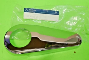 New Mercedes Benz SL Left Seat Hinge Cover A1079130528 A 107 913 05 28 - Bild 1 von 6