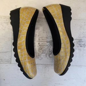 New Josef Seibel Loafers Croc Print Patent Leather Gold Wedge Womens 38 8 - Picture 1 of 5