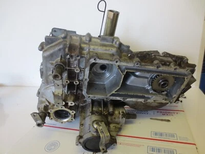 Kubota RTV 500 2008 usado OEM transmisión Tranny conjunto de caja de cambios Foto 1 de 4