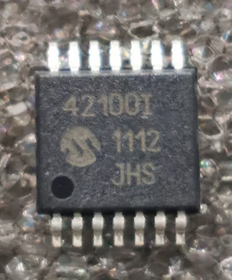 MCP42100-I/ST Microchip Dual Digital Trimpot SMD TSSOP14 - Lot of 96 Pcs - Image 1 of 3