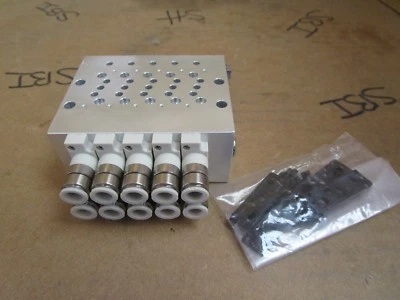 Banco de electroválvulas Koganei 5 ranuras F10M5AJ nuevo Foto 1 de 4