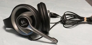 Logitech Gaming Headset mit Mikrofon. Klinkenanschluss 3,5 mm - Bild 1 von 3