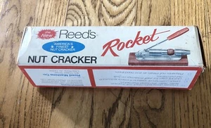 *Vintage* Reeds Rocket Nut Cracker Model 800 White Handle Original Box Made USA - Picture 1 of 6