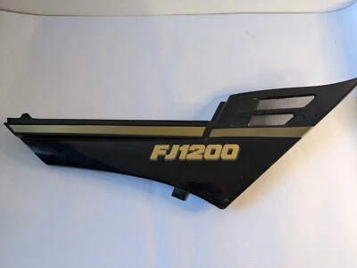 Cubierta lateral Yamaha FJ1200 (derecha) azul medianoche y dorado Foto 1 de 4