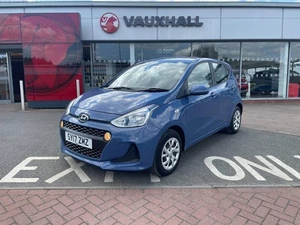 2017 Hyundai i10 SE 1.2 87PS Automatic HATCHBACK Petrol Automatic - Picture 1 of 24