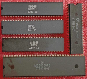 5x Chip; Paula 8364R7/Denise 8362R8/ Gary Cbm 5719 / Kick 1.2 Japan /MC68000P8 - Picture 1 of 1