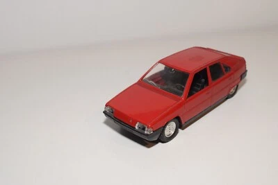 A55 1:25 POLISTIL S-203 S203 S 203 CITROEN BX ROSSO OTTIME CONDIZIONI - Immagine 1 di 4