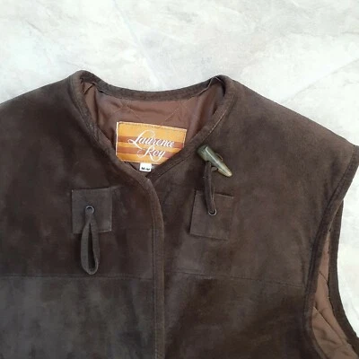 Vtg Men's Suede Collarless Sleeveless Jacket Vest Quilted Lining Toggle Horn M - Image 1 of 4