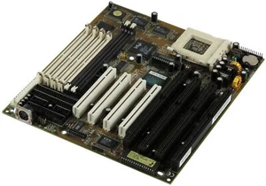 SOYO SY-5VD SOCKET 7 2X SDRAM 4X SIMM 4X ISA 4X PCI 2X IDE Baby-AT - Photo 1/2