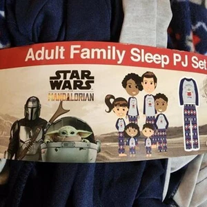 Star Wars Mandalorian  Adult Pajamas  XL - Picture 1 of 5