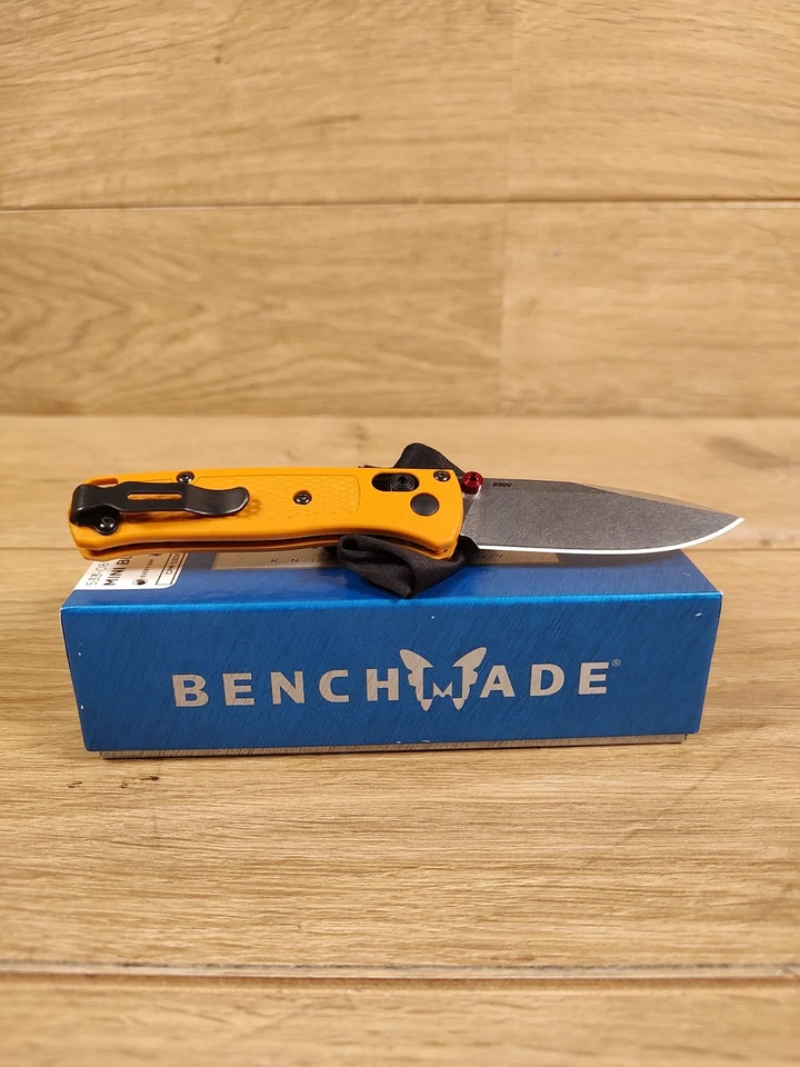 Benchmade Mini Bugout Compact Folding Knife - Daybreak Yellow Grivory - Satin