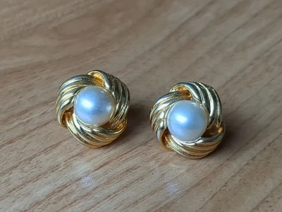 Pendientes Clip Cabujón Perla Tono Oro Napier Vintage Años 80-90 Foto 1 de 4