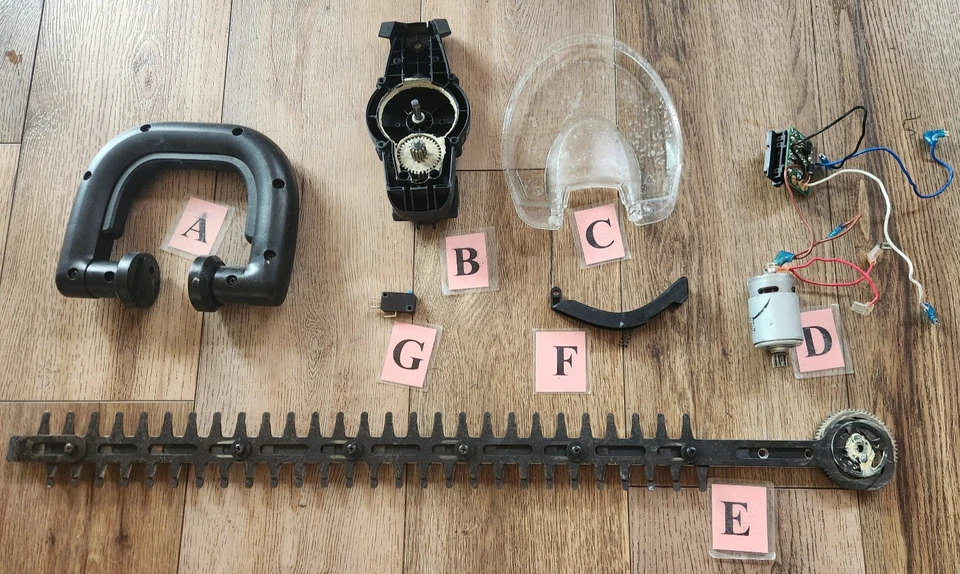 Piezas de repuesto para cortasetos inalámbrico WORX WG251.5 18V (L) Foto 1 de 1