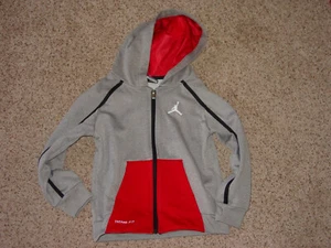 Boys Nike Air Jordan Black/Red/Gray Youth Therma-Fit Jacket Size 6-7 Years Old! - Picture 1 of 7