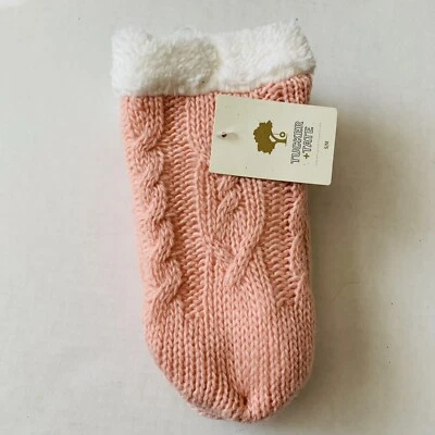 NUEVO CON ETIQUETAS Tucker + Tate Acogedor Cable Tejido Cálido Zapatilla Calcetines Rosa Niñas S/M Zapato 4.5-8.5 Foto 1 de 3