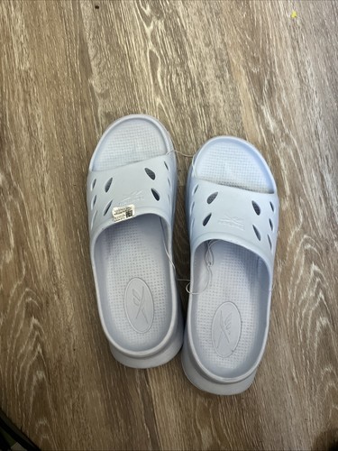 Scivoli in gomma azzurro Reebok