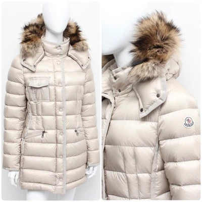 Casaco acolchoado feminino autêntico MONCLER Hermifur tamanho 4 serve M - Imagem 1 de 4
