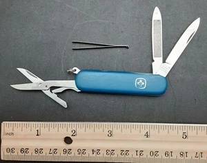 65mm Blue WENGER Esquire Swiss Army Knife w/Scissors - Picture 1 of 6