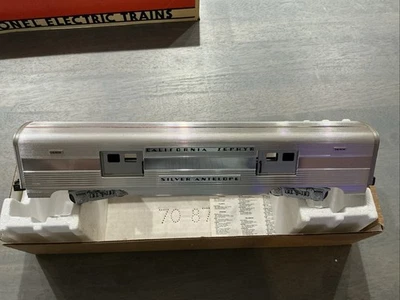 Lionel 6-19122 O Gauge California Zephyr "Silver Antelope" Aluminum Baggage Car - Image 1 of 4