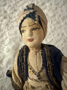 Bambola letto boudoir stoffa vintage anni 30 viso dipinto costume esotico turbante - Foto 1 di 10