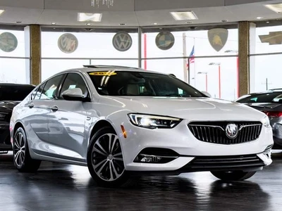Buick Regal Sportback Essence 2019 Foto 1 de 4
