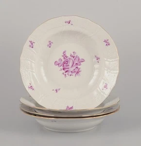 Herend, Hungary. Set of four deep plates with purple floral motifs. - Picture 1 of 8