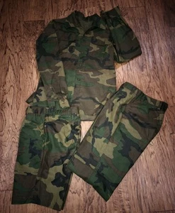 3 PC US Army SHIRT PANTS SHORTS Uniform Set XS Women Combat Ripstop Camo Camoufl - Picture 1 of 6