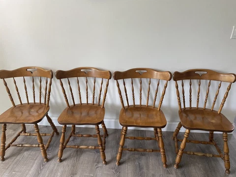 Vintage S.BENT & BROS. 32” Colonial Side Dining Chair Maple 1071 481 Cover