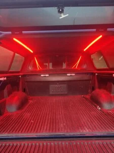 2005 - 2022 Toyota Tacoma with camper shell .......... RED - LED bed light kit - Foto 1 di 1