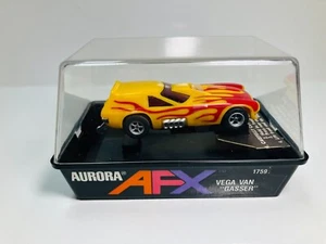 AFX ~ AURORA ~ New in Box & Banded  #1759  VEGA  VAN ~ RARE  Translucent  YELLOW - Picture 1 of 9