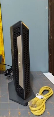 Módem por cable NETGEAR CM1000-100NAR DOCSIS 3.1 - Reacondicionado Foto 1 de 4