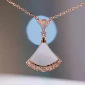 Bvlgari Lady 18k rose gold necklace - Picture 1 of 12