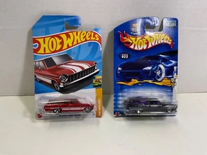 2001 & 2002 Mattel Hot Wheels 64 Nova Wagon # 22 & 8 Crate # 10 New on Card - Picture 1 of 4