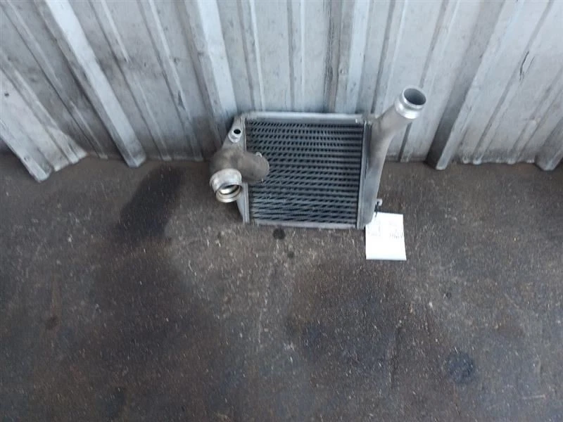 10-16 Porsche 970 Panamera Right Turbo Intercooler Radiator 97011021002 - Image 1 of 4