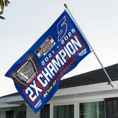 Kyle Larson 2025 NASCAR Cup Series Champion 3D Double-side House Flag for Fans - Image 1 of 3