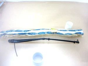 90 91 Pontiac Grand Prix NOS wiper arm - Picture 1 of 3
