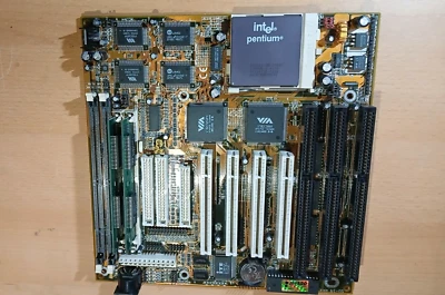 Lucky Star 5V-1A/5VPX2 ver.2.0 socket 7 + CPU Intel 100 + RAM 8Mb - RETRO PC - Image 1 of 4