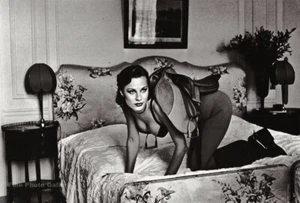 1976 Vintage HELMUT NEWTON Female Equestrian Saddle I Fashion Bed Photo On 11X14 - Picture 1 of 1