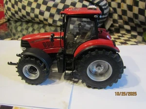 Universal Hobbies Case Puma CVX 240 Tractor 1:32 Die-Cast 2017 UH5286 - Picture 1 of 9