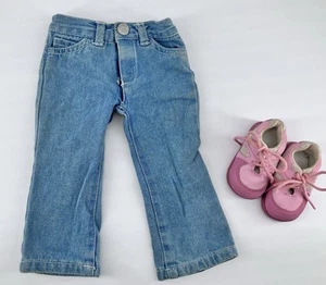 My Twinn 23" Doll Clothes Lot Of Pink & White Gym Shoes Sneakers & Blue Jeans - Picture 1 of 8
