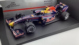 Minichamps 1:18 Scale Red Bull Racing RB5 Mark Webber Chinese GP 2009 - Picture 1 of 6
