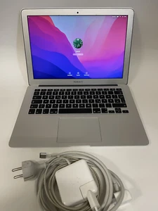 Apple MacBook Air 13,3 Zoll 2017 (1.8 GHz CPU, 8GB RAM, 128GB SSD) - Silber - Bild 1 von 15