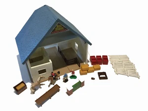 Ertl Farm Country Big Farm Reitstall Set #4455 - Bild 1 von 13