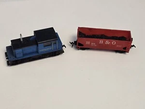 VINTAGE AHM HO TRAIN Baltimore and Ohio MDT DIESEL Train and Car Untested - Picture 1 of 9