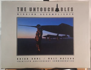 *SIGNED* The Untouchables - Mission Accomplished - Twentieth Anniversary - HC DJ - Imagen 1 de 7