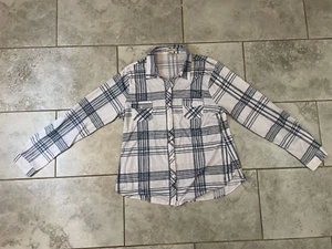 "LOVE POTION Women's Classic White /blue Long Sleeve Sz XL Casual Button Shirt" - Picture 1 of 7