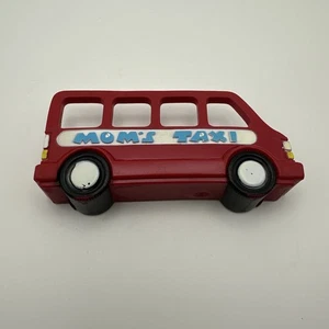 Moms Taxi Fridge Magnet Post-It Note Holder & Refrigerator Magnet Red Rubber 4in - Picture 1 of 4